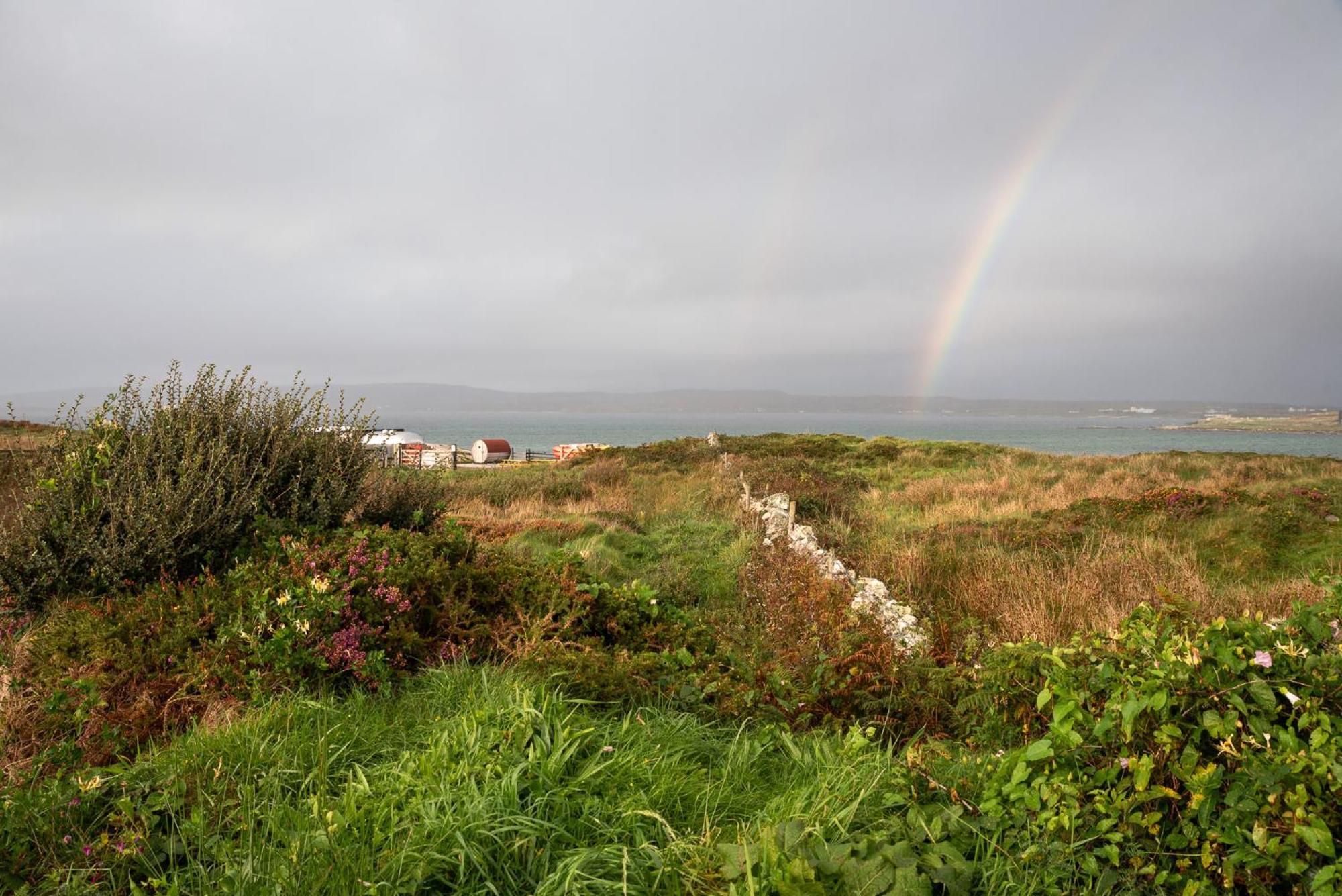 Connemara Sands Hotel & Spa Клифдън Екстериор снимка