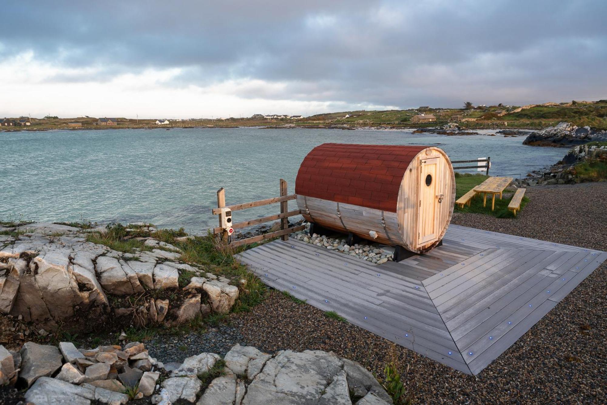 Connemara Sands Hotel & Spa Клифдън Екстериор снимка