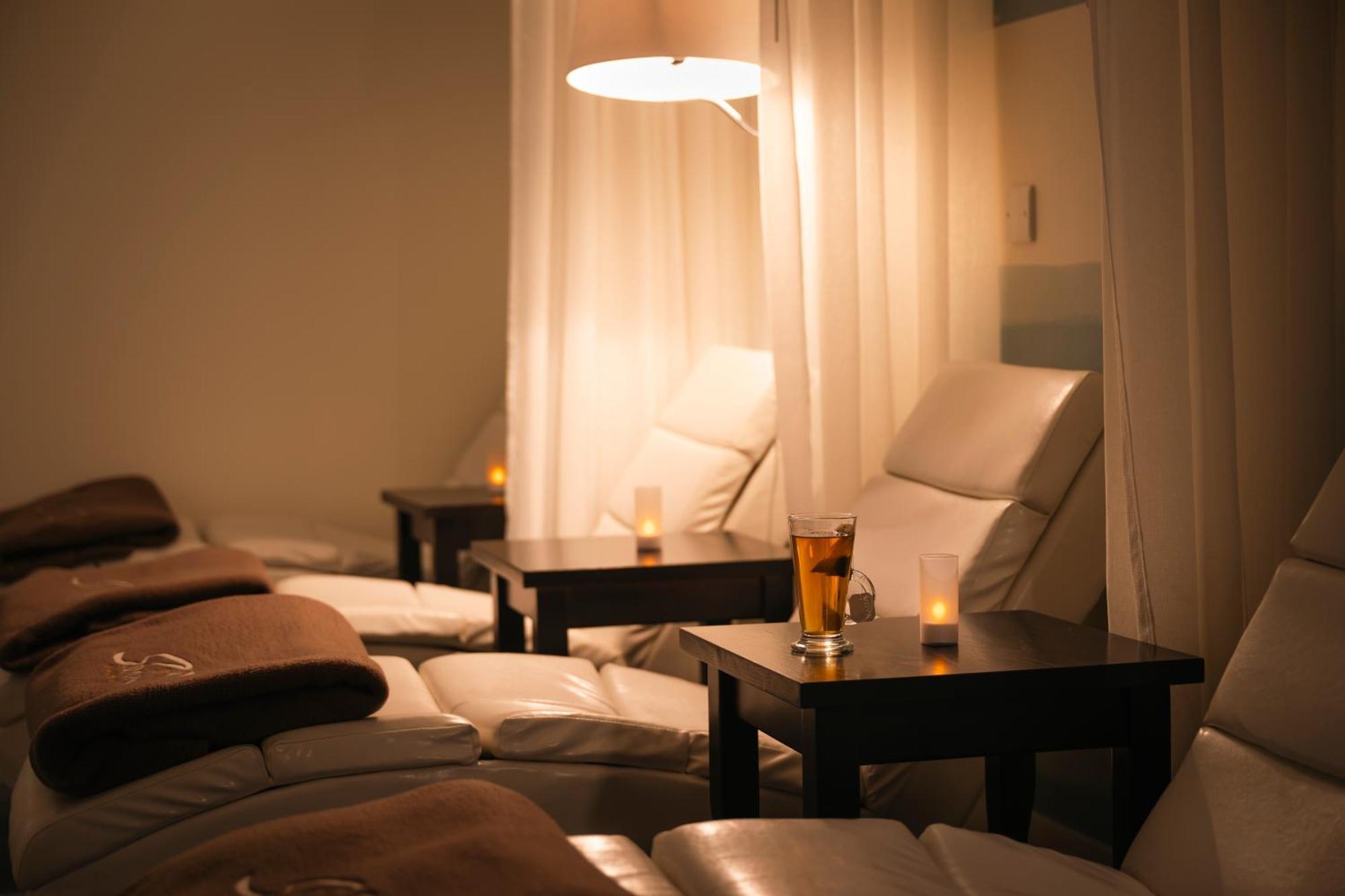 Connemara Sands Hotel & Spa Клифдън Екстериор снимка