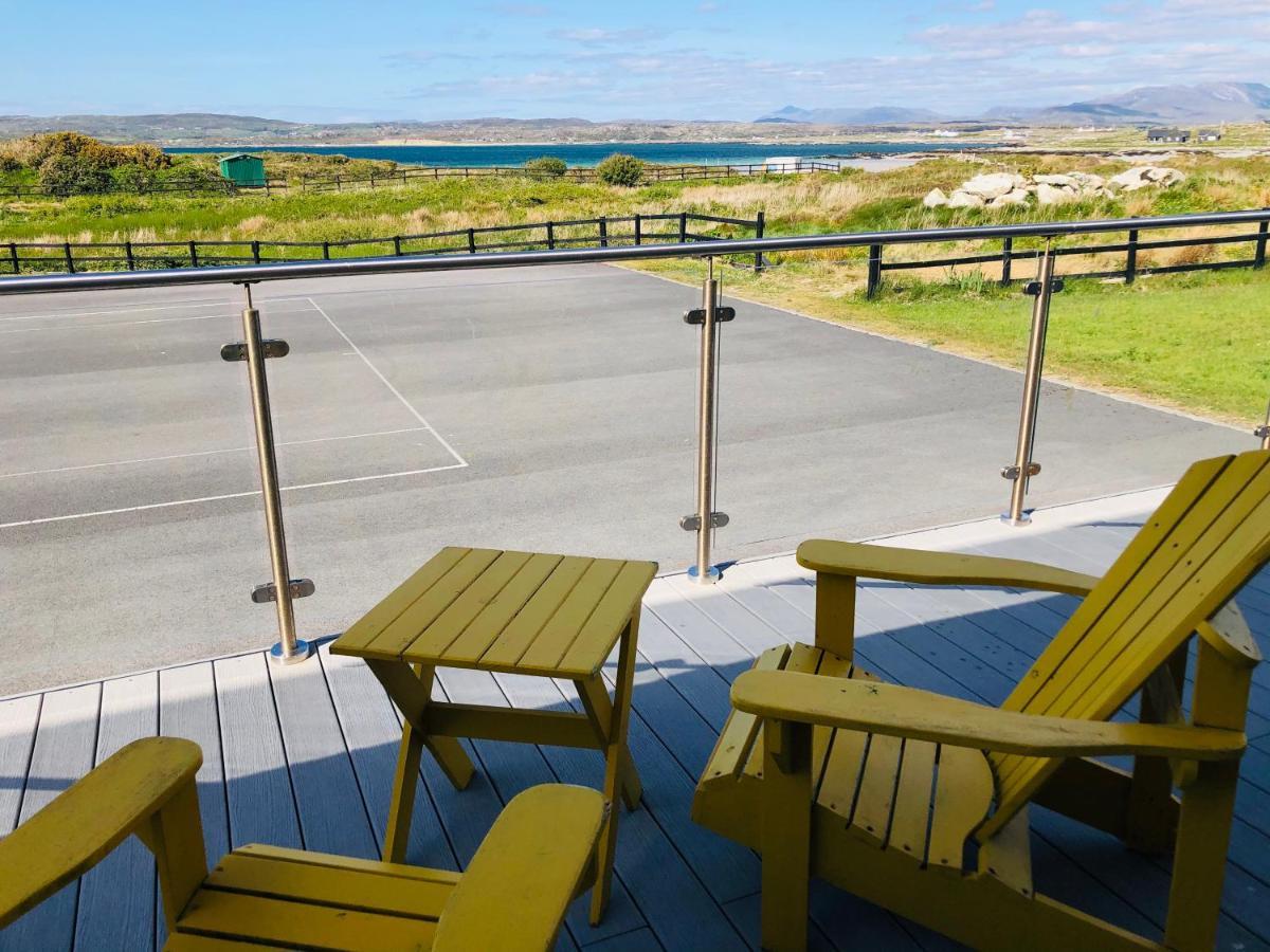 Connemara Sands Hotel & Spa Клифдън Екстериор снимка